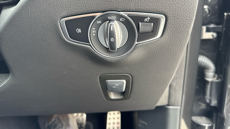 Mercedes-Benz EQC 400 300kW AMG Line 80kWh 5dr Auto Electric Estate